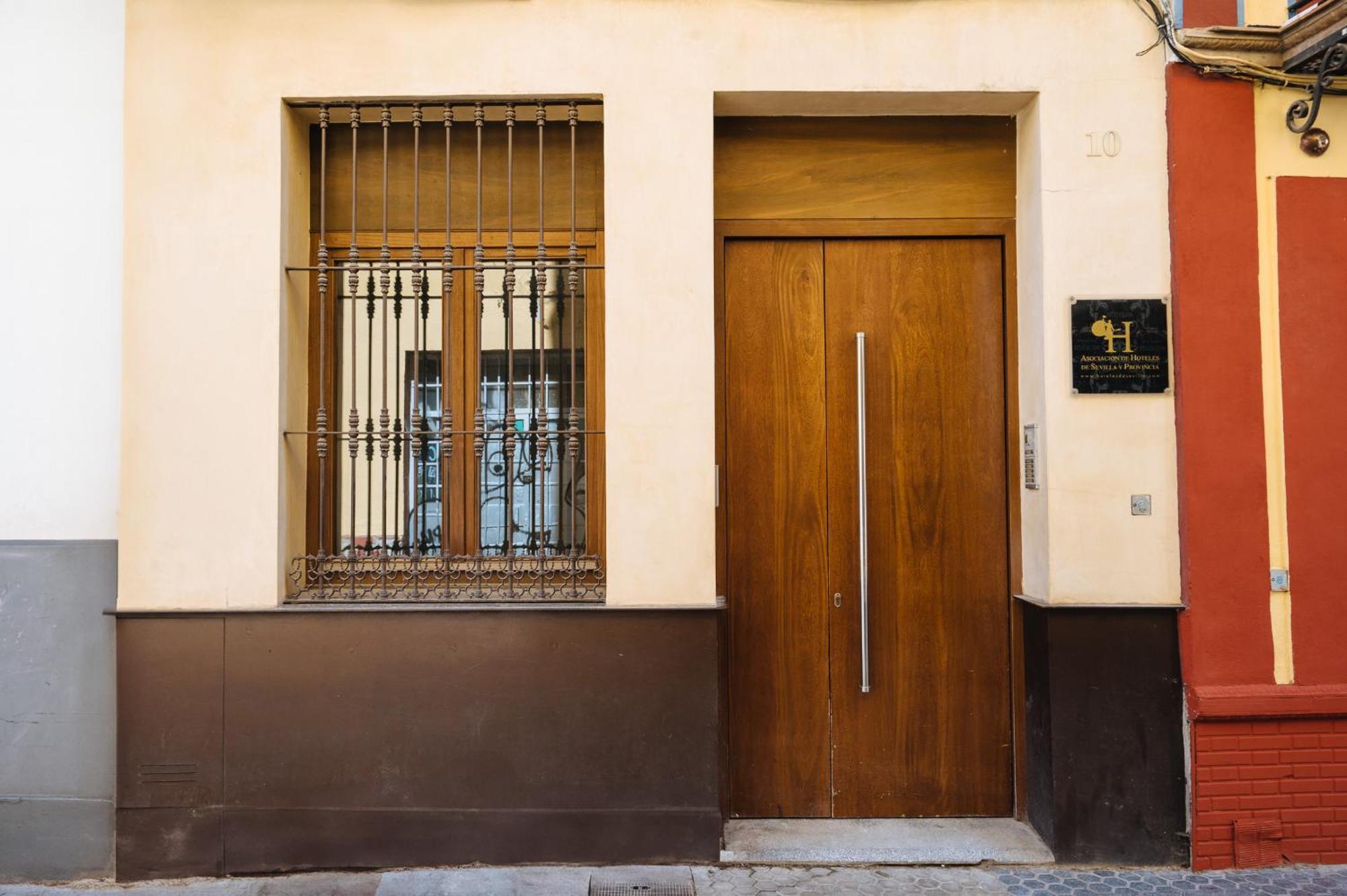 Apartamentos La Vistosona Sevilla Buitenkant foto