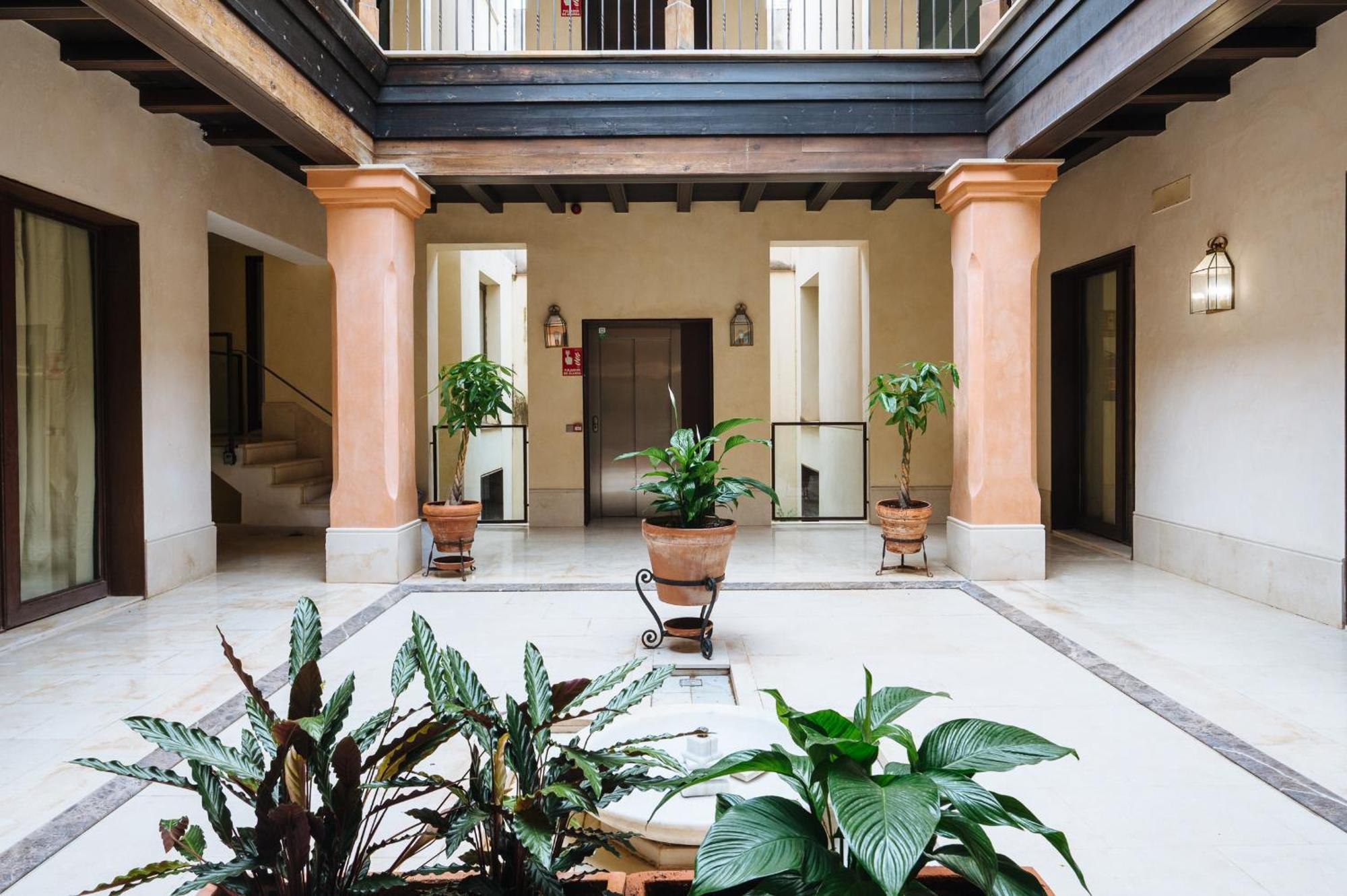 Apartamentos La Vistosona Sevilla Buitenkant foto