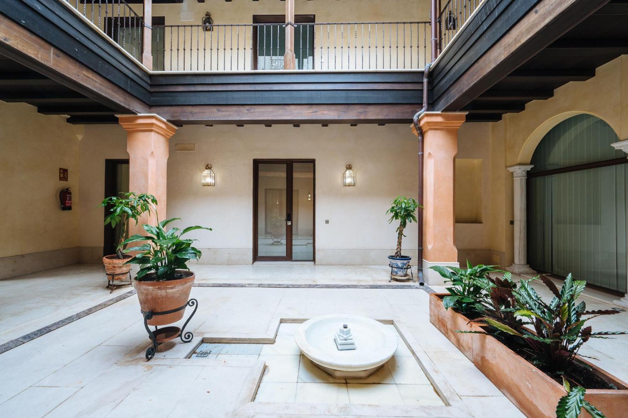 Apartamentos La Vistosona Sevilla Buitenkant foto