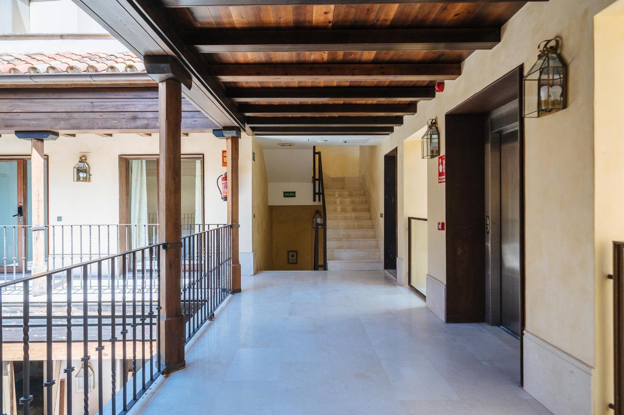 Apartamentos La Vistosona Sevilla Buitenkant foto