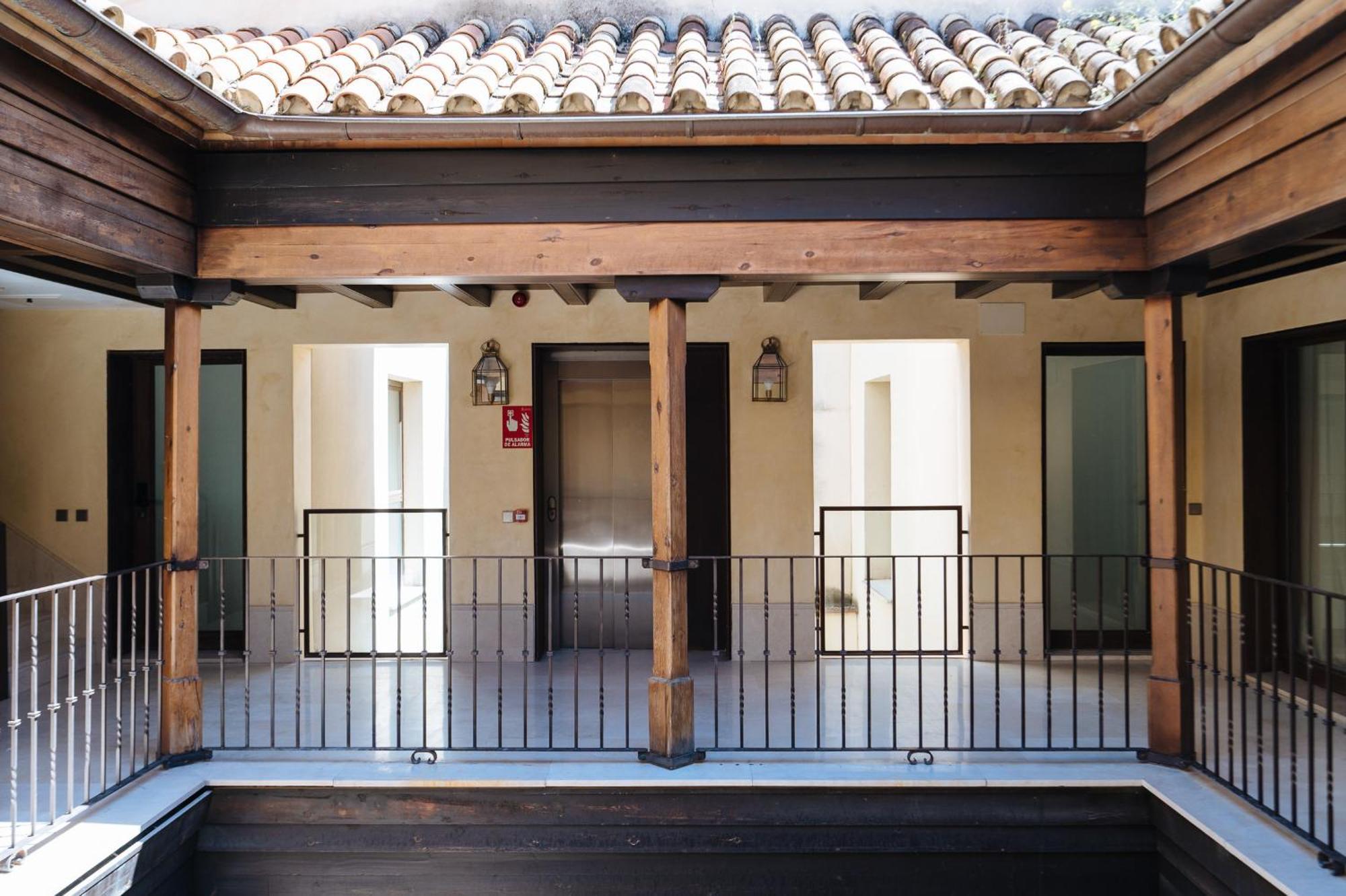 Apartamentos La Vistosona Sevilla Buitenkant foto